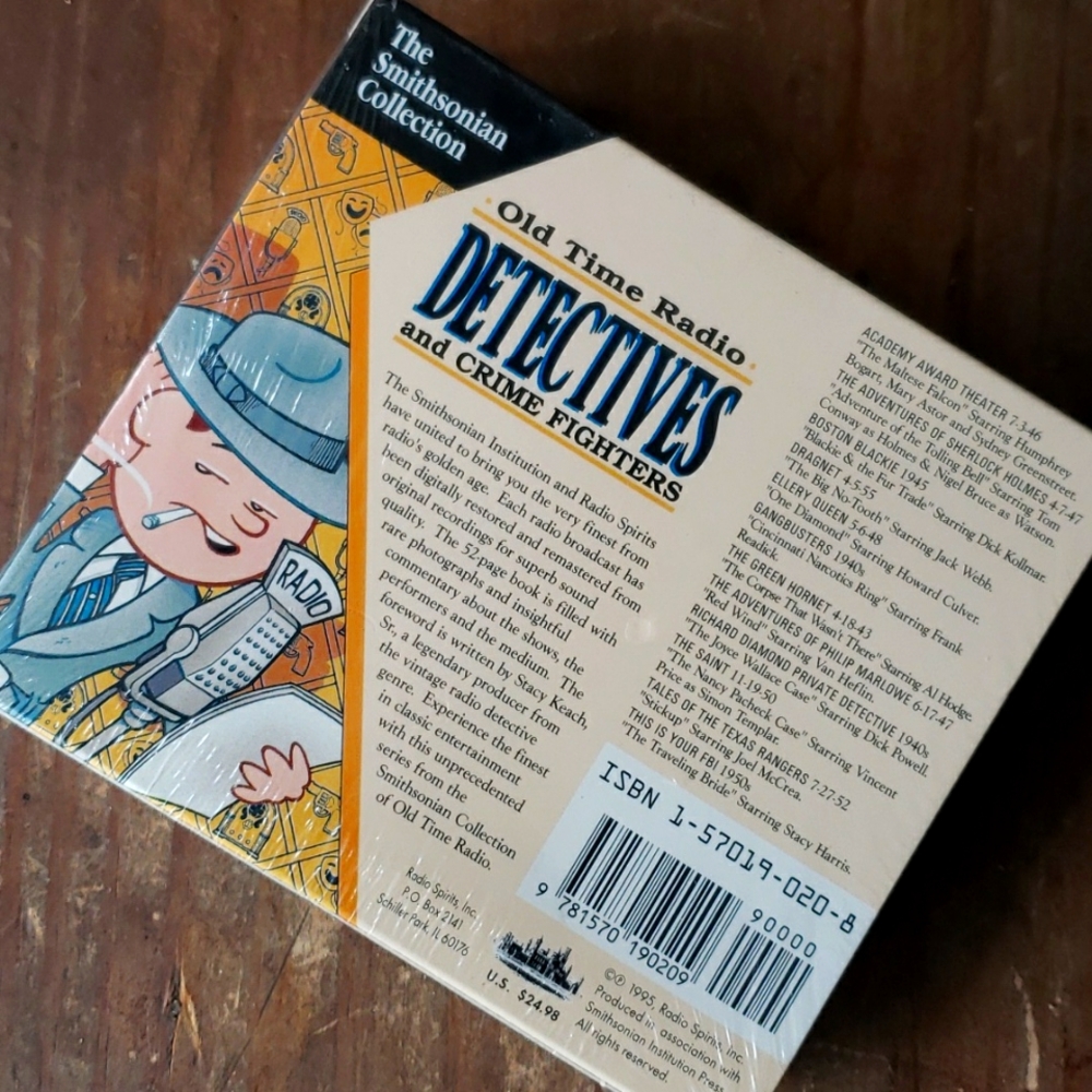The SMITHSONIAN - Old Time Radio Detectives and Crime Fighters - 4 Cassettes NIB - Picture 5 of 6